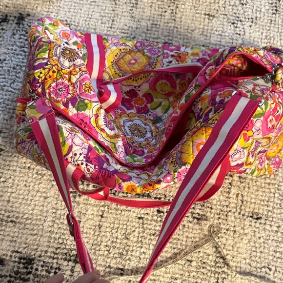 Vera Bradley Multicolor Floral Travel Bag - Picture 3 of 5
